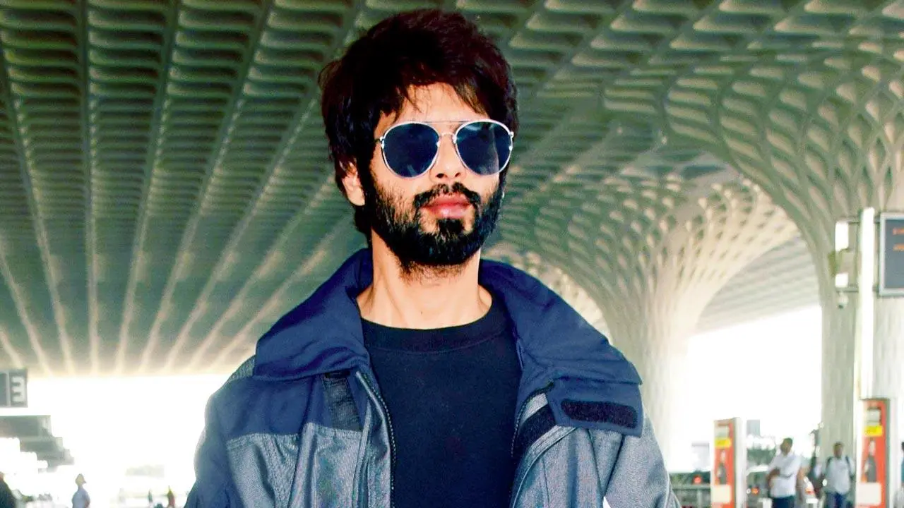 shahid-kapoor-bags-record-40-crore-for-farzi-2-starts-farzi-after-cocktail-2-and-also-gears-up-for-romeo